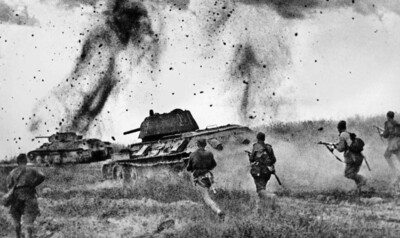 Атака соединений 5‐й гвардейской танковой армии в районе Прохоровки. Иван Шагин, фотохроника ВОВ