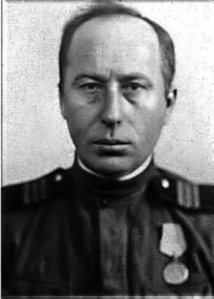 Отец А.А. Бубнова Алексей Николаевич Бубнов (01.08.1901 – 31.03.1980). Фронтовик, награждён медалью «За оборону Ленинграда»
