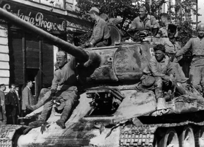 31 августа 1944 года войсками 2-го Украинского фронта был освобождён Бухарест, столица Румынии. Хроника ВОВ