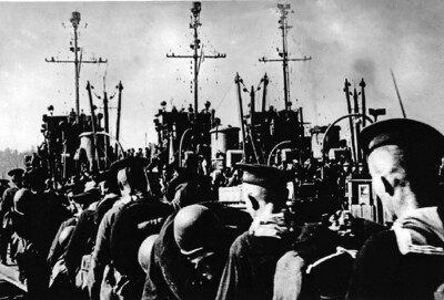 Высадка десанта.Южный Сахалин,август 1945 г.