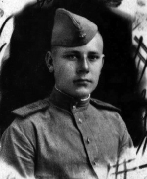 Николай Максимов, 1940-е, Сахалин