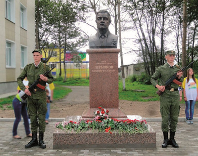 Памятник В.В. Пермякову в Поронайске