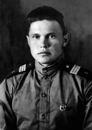 Сержант Владимир Репш в 1944 г.