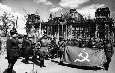 Советские войска в Берлине. Фотохроника ВОВ
